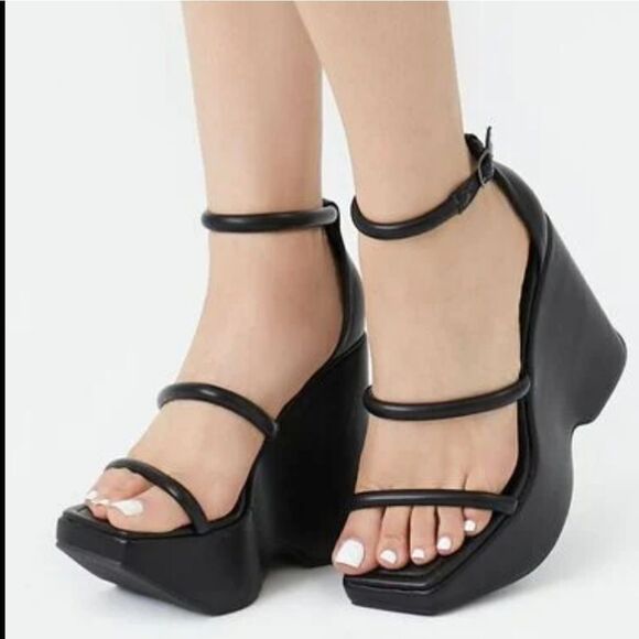 BRAND NEW LILIANA STRAPPY CAGED WEDGE HEELS SANDAL - Picture 16 of 16